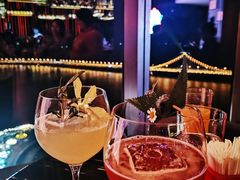 -大连君悦酒店 · VIVA(星海广场店)