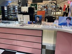 -Sweet Color美瞳隐形眼镜店(浦建路巴黎春天店)