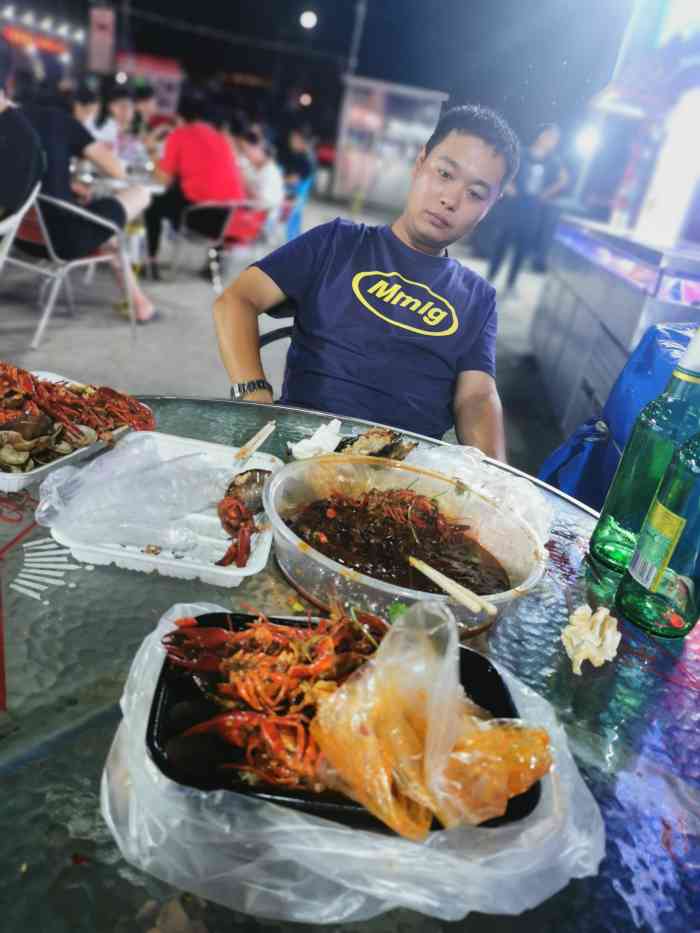 凌奥美食夜市·2020酷炫电音季-"一直想来离家门口不远的凌奥夜市