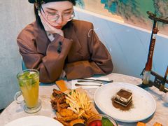 -必胜客(滨江店)