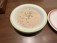 奶油蘑菇汤-萨莉亚意式餐厅(杭州滨江天街店)