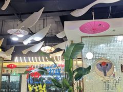 -醉美云南·云南菜主题餐厅(昆明站北京路双龙商场店)