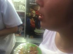 -清真老马家国华牛奶鸡蛋醪糟(正宁路店)