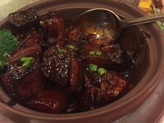 -月亮河温泉度假酒店