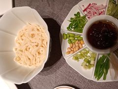 炸酱面-秀儿四九城·新京菜(亚运村鸟巢店)