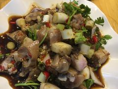 酸爽猪蹄-二孃鸡爪爪(东郊记忆店)