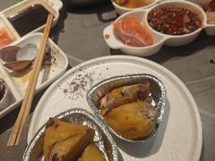 -黑金·寻焰自助百汇·烤肉·火锅(中街店)