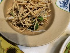 -大城小院饭店(博隆广场虹桥店)