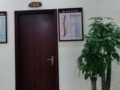 -张钰强中医正骨推拿连锁(唐家人才公寓店)
