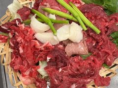 -潮汕•草根牛肉档(中江路店)