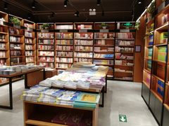 -新华书店(永安路店)