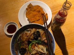 素浇面-沪西老弄堂面馆(定西路店)