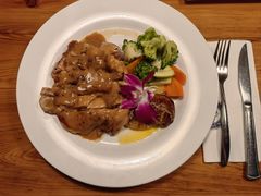 -宝莱纳啤酒花园餐厅PAULANER BRAUHAUS Nanjing(广州路店)