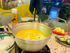 -禄婶鸡煲·打边炉