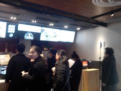 -麦当劳(新王府井店)