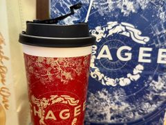 -霸王茶姬(静安大悦城店)