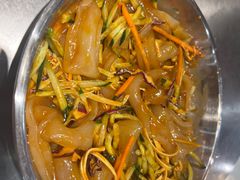 -九妹农家大铁锅东北菜(江湾店)