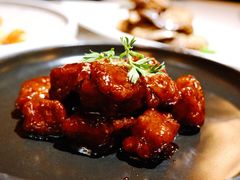 红酒泡沫牛肉粒-荟廷·晶萃(陆家嘴尚悦湾店)
