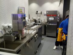 -DQ·蛋糕·冰淇淋(龙湖狮山天街店)