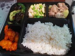 -香榭丽酒店(海宁皮革城店)