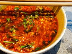 -肖肖酸萝卜鱼火锅(总店)