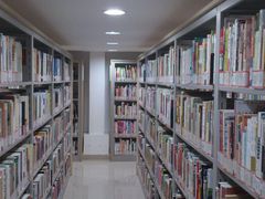书架-上海市静安区图书馆(新闸路馆)