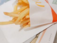 -麦当劳(龙洞店)