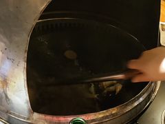 -地锅公社·现炒地锅鸡·地锅鱼·夜宵(罗锦路店)