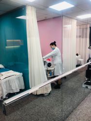 -斐尔国际皮肤管理中心