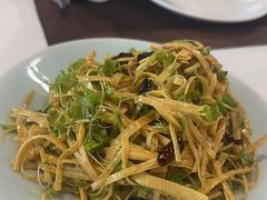 -胡记饭店(保工街店)