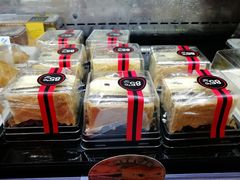 -85度C(生甜甜圈研究工坊·上海平凉店)