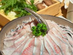 活鳗昆布锅-大和食乐·鲜和牛酸汤火锅(环宇荟店)