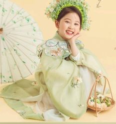 -倾城宝贝儿童摄影(新辰里酒仙桥店)