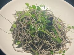 -辣尚瘾·烤鱼·新川菜(牡丹园直营店)