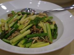 蟹腿炒芦笋-王宝和酒家(黄浦店)