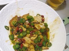 -佬麻雀·剁椒鱼头(京基KK One店)