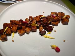 牛肉粒炒年糕-桂满陇天书(南京德基旗舰店)