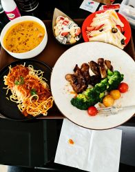 -拾玥国际月子会所(凯宾斯基店)