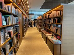 -茑屋书店(天目里店)