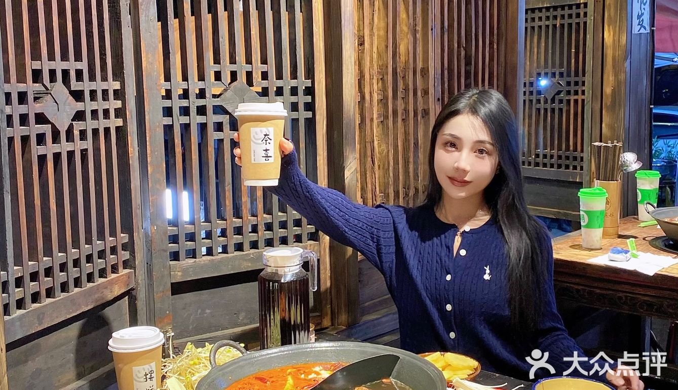 来南亚吃火锅啦！把重庆味道搬来昆明