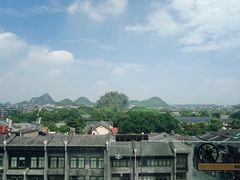 -四月吧餐厅(正阳步行街店)