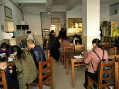 大堂-何家壮馍店(南关总店)