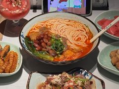 -鑫花溪牛肉米粉(凤凰街创始总店)
