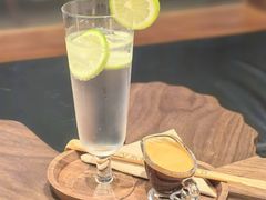 -Line 咖啡(石厦花园店)