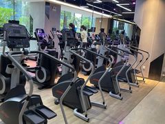 -威克健身游泳(万菱汇店)
