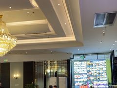 -万龙洲海鲜(大兴绿地缤纷城店)