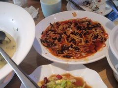 -严记小天府酸菜鱼(西四路店)