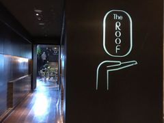 -The ROOF (通盈中心店)