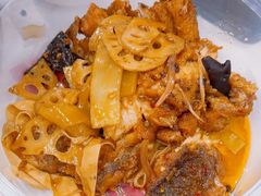 -鑫巴蜀小镇 · 水煮鱼专研店(玉桥店)