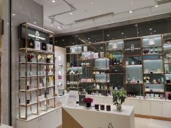 -SCENT BOUTIQUE
